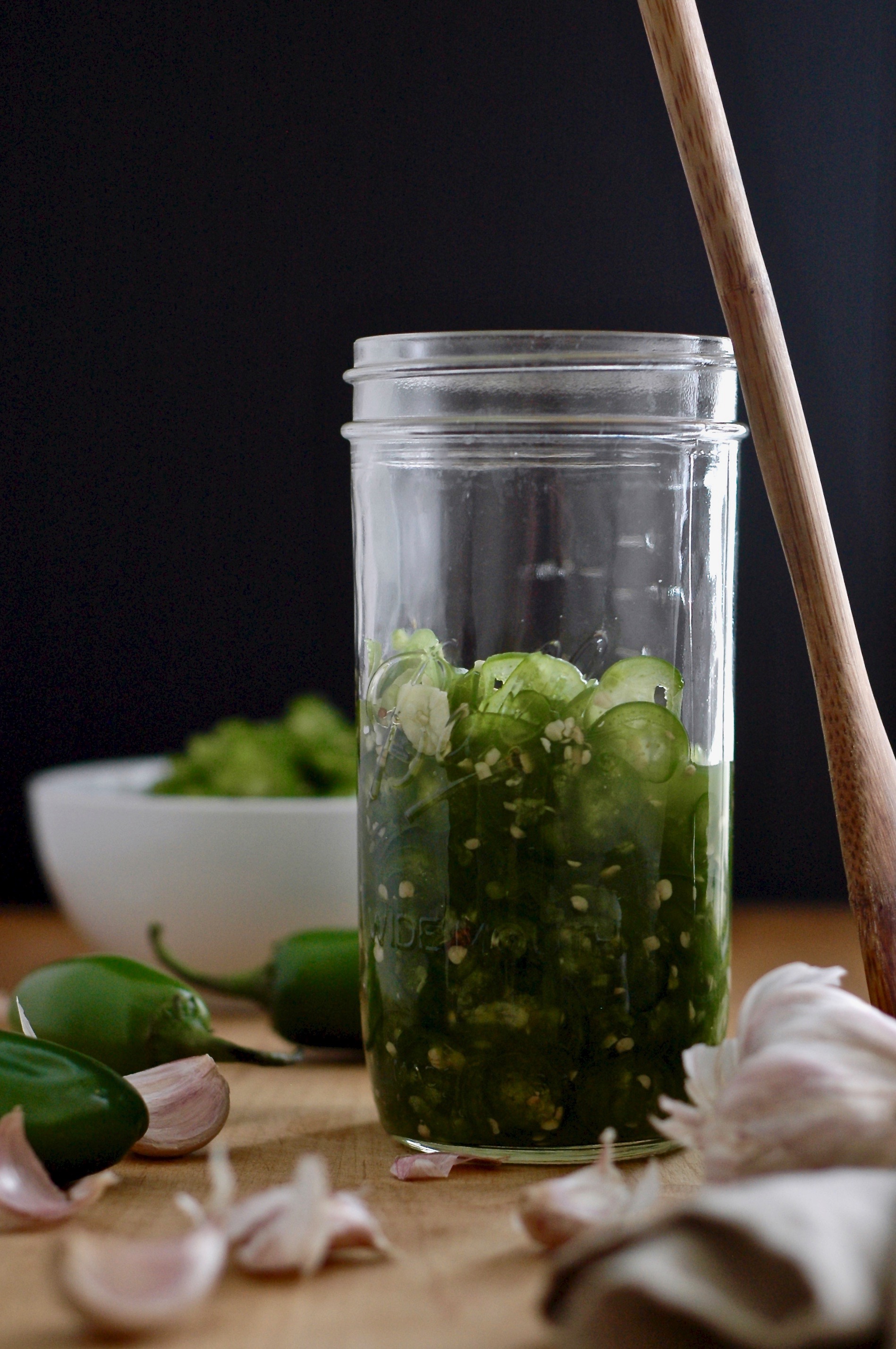 How to make pickled jalapeños by fermentation